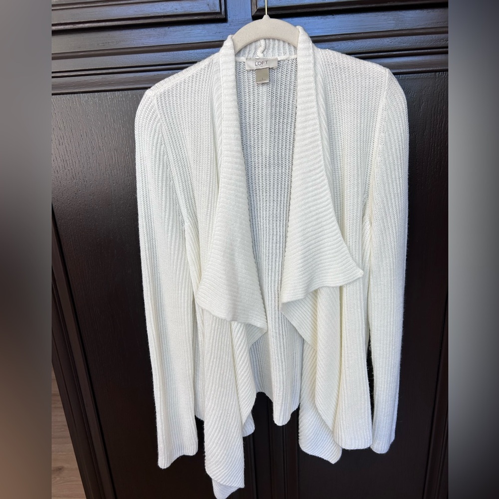 LOFT winter white swing cardigan Size Large